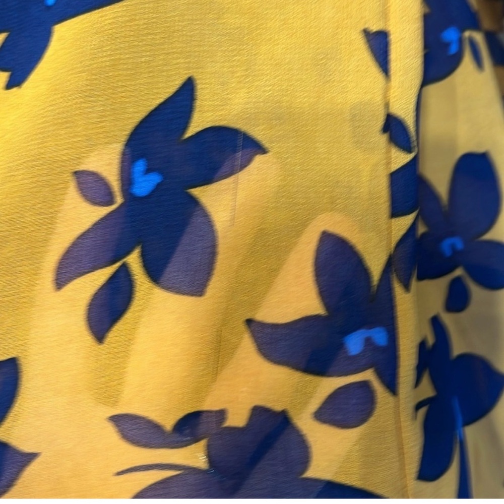 CAbi - Harmony Floral Blouse #3953 - Sheer Boho Top with Brown and Blue Accents - Picture 8 of 9